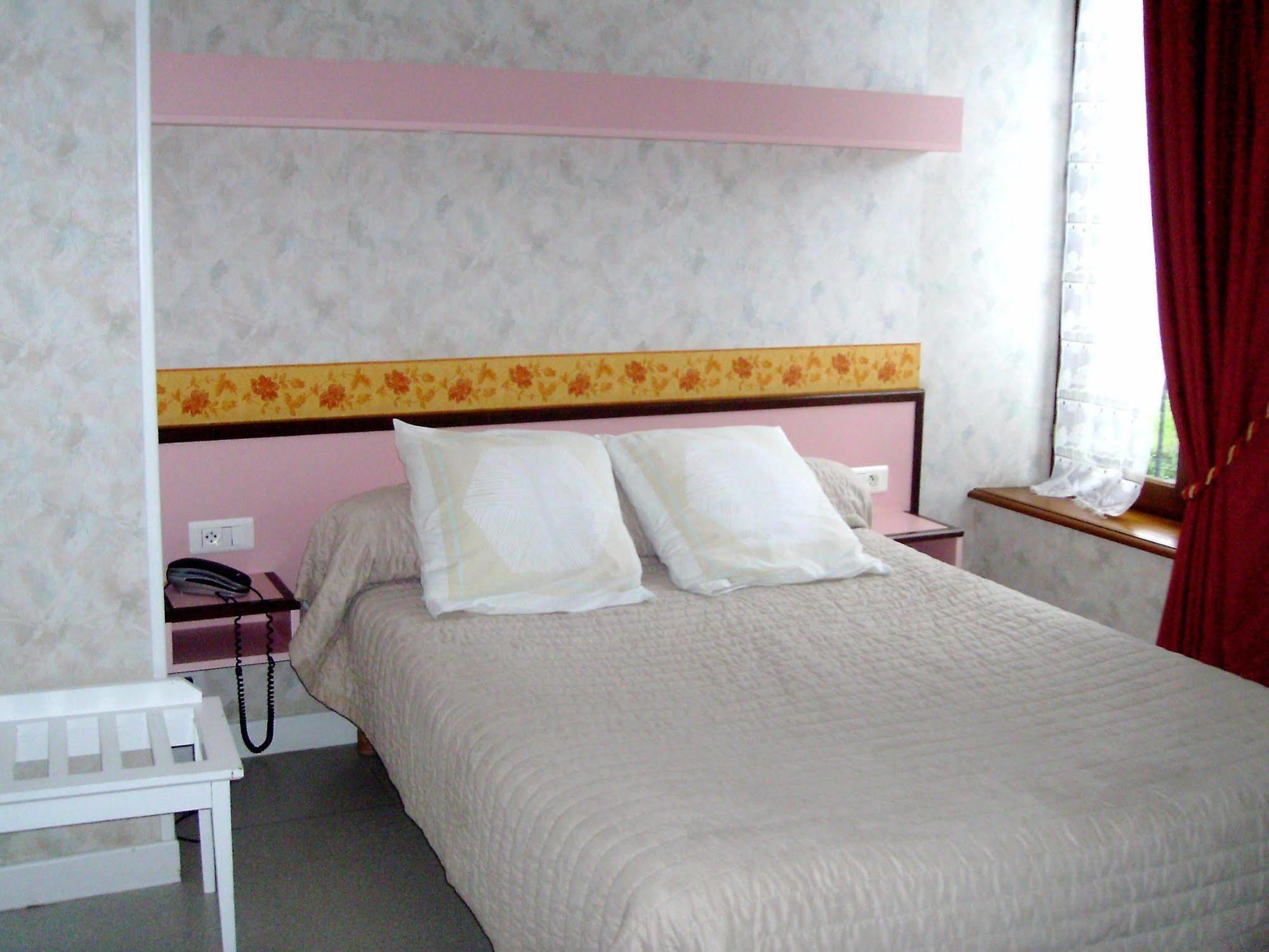 Logis Auberge De L'Allagnonette Saint-Poncy Ngoại thất bức ảnh